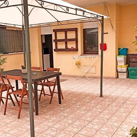 Domumontegrappa - Appartamento Indipendente Con Giardino - Sestu Exteriér fotografie