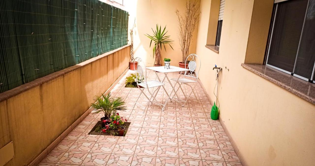 Domumontegrappa - Appartamento Indipendente Con Giardino - Sestu Exteriér fotografie